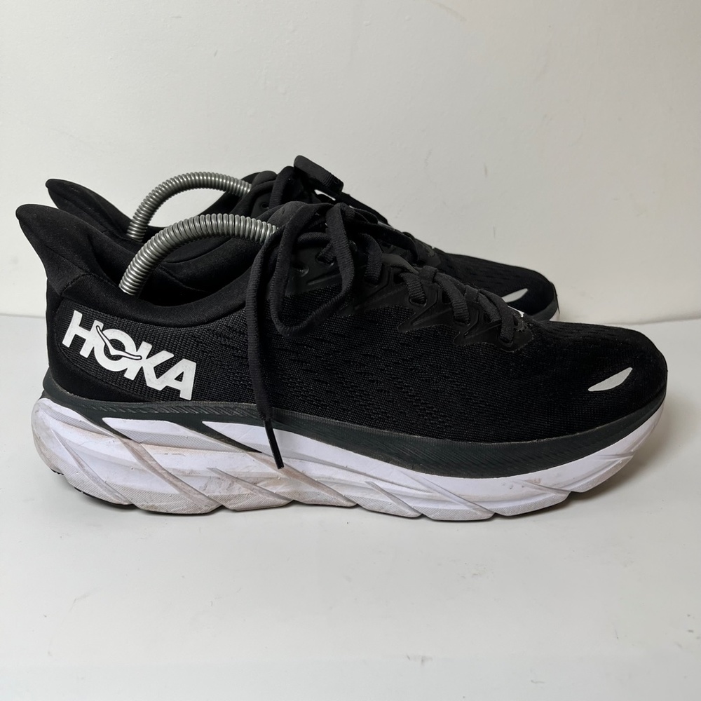 Hoka One One Clifton 8 Women's Running Shoes Black White Sneakers Size 10